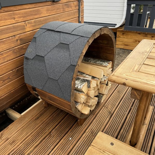 маленький дровник для бани бочки