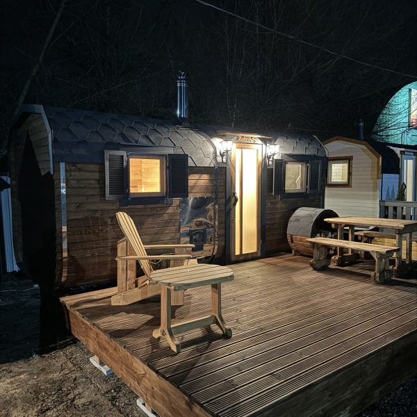 баня квадробочка в ночное время